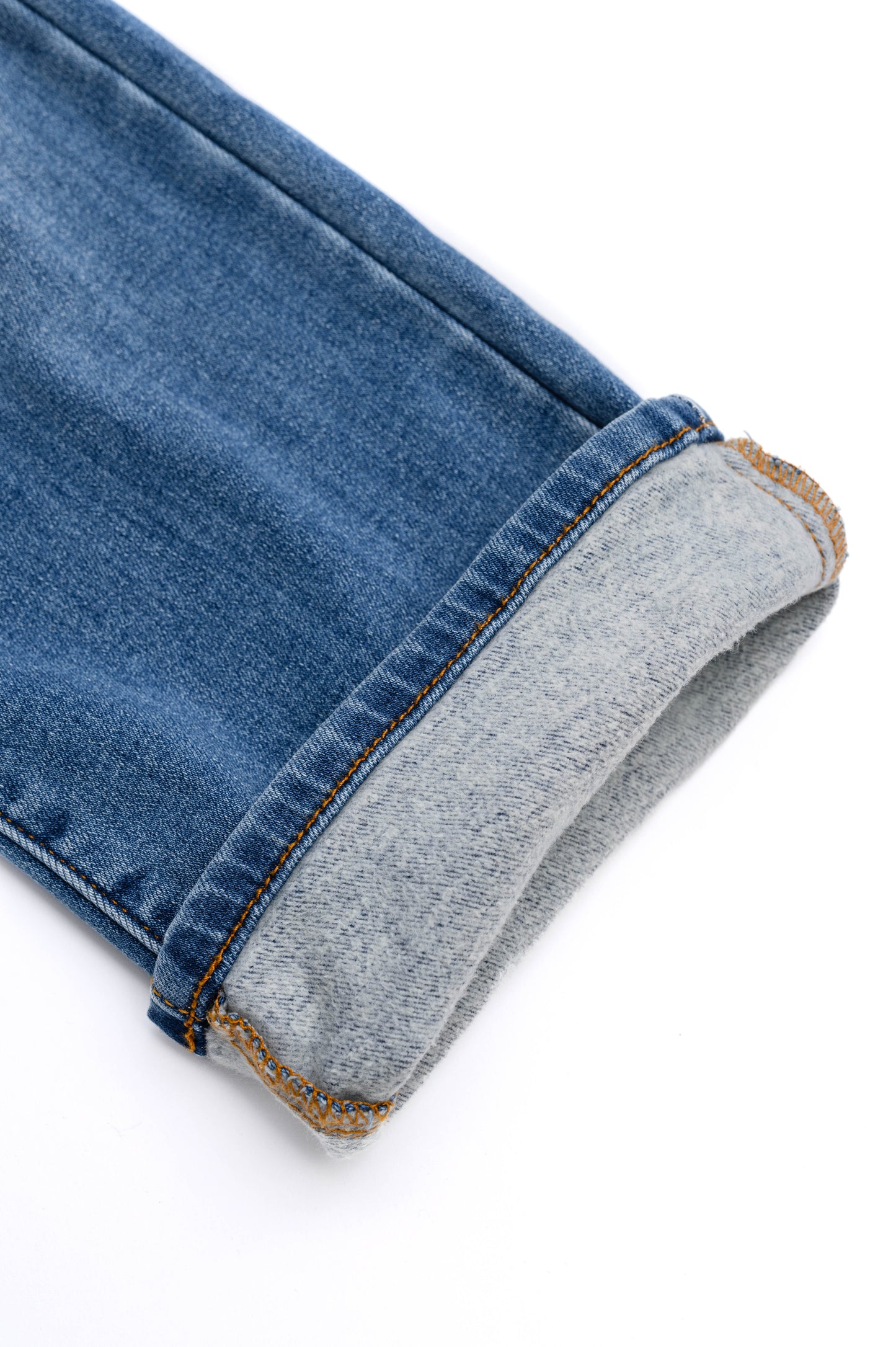 Hazel Blues® | Nivea Vintage Wash Thermal Straight Jeans