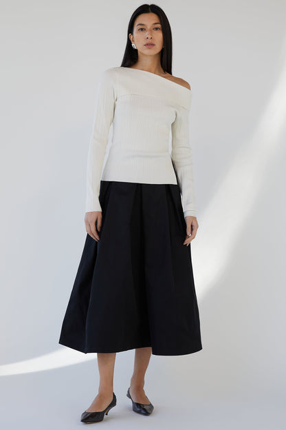 OFF THE SHOULDER LONG SLEEVE TOP