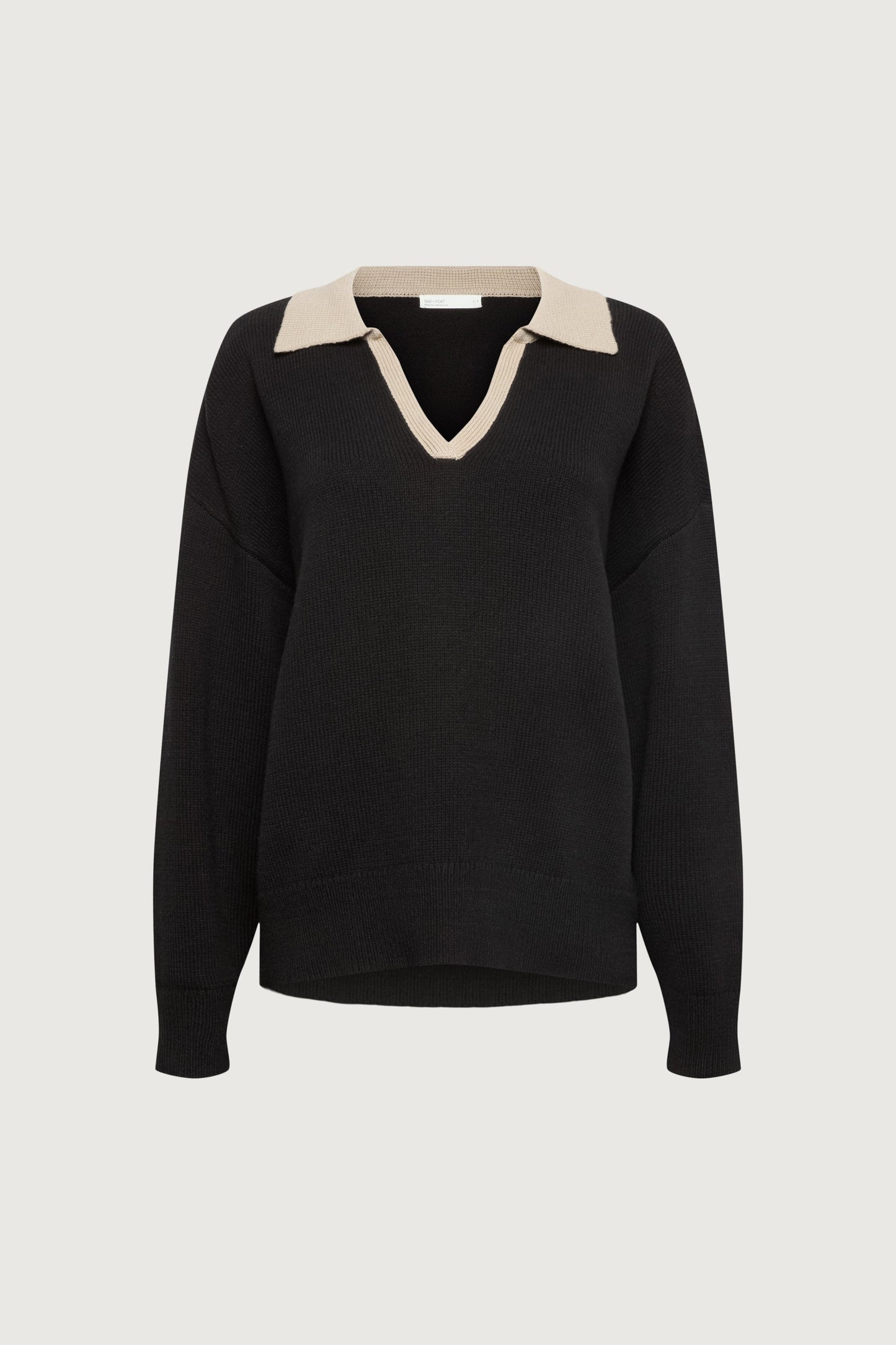 COLLARED CHUNKY KNIT SWEATER