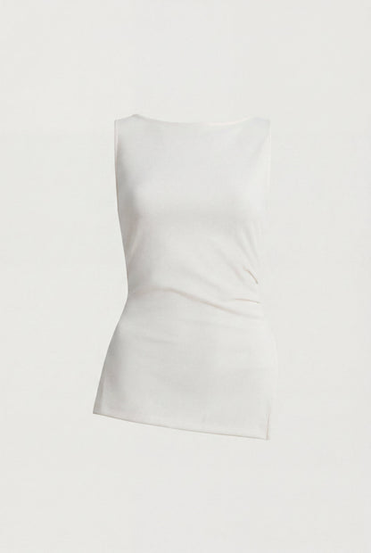 FITTED SLEEVELESS TOP WITH ASYMMETRICAL HEM